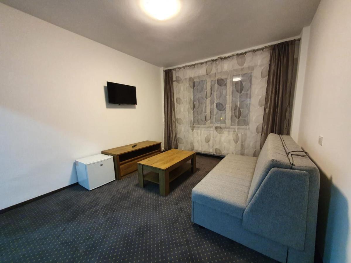 Petrosani Camere De Inchiriat - Hotel Petroshani Srl المظهر الخارجي الصورة