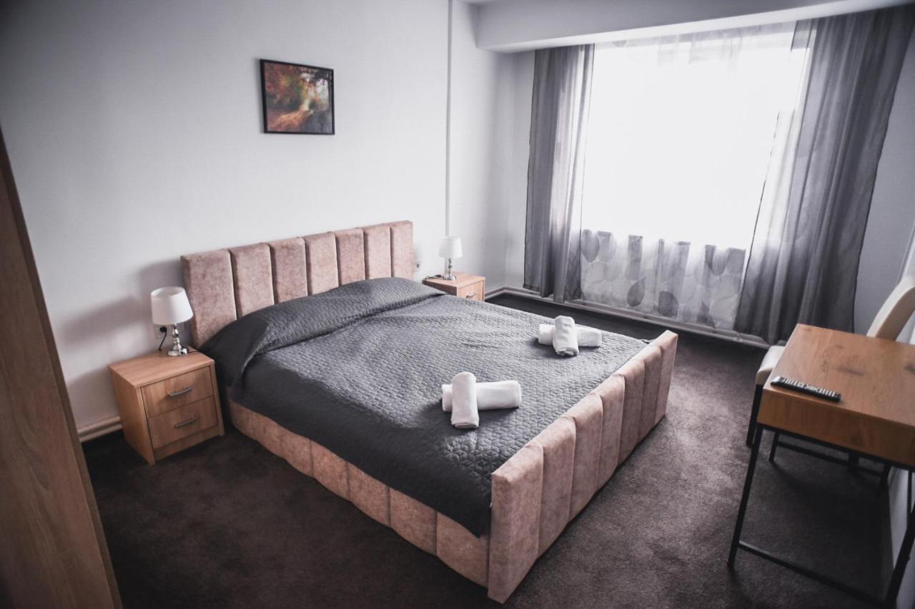 Petrosani Camere De Inchiriat - Hotel Petroshani Srl المظهر الخارجي الصورة